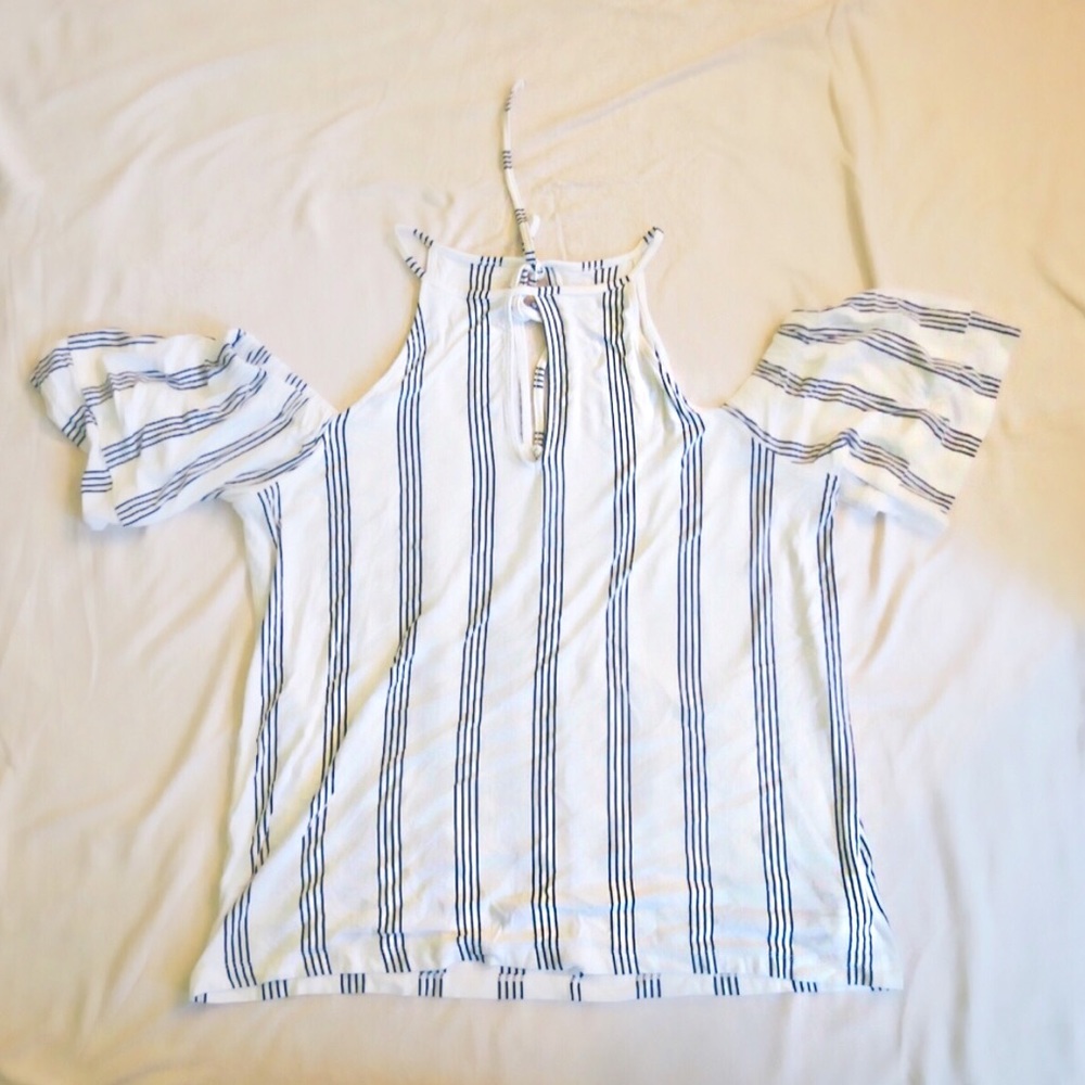 American Eagle Off The Shoulder Top